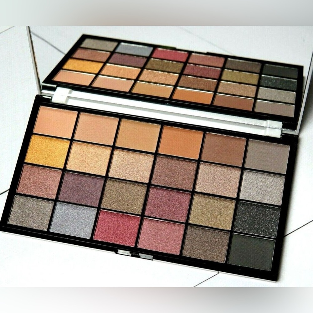 Makeup Revolution Life on the dance floor - After Party palette